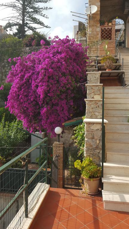 Casa Costa Lägenhet Taormina Exteriör bild
